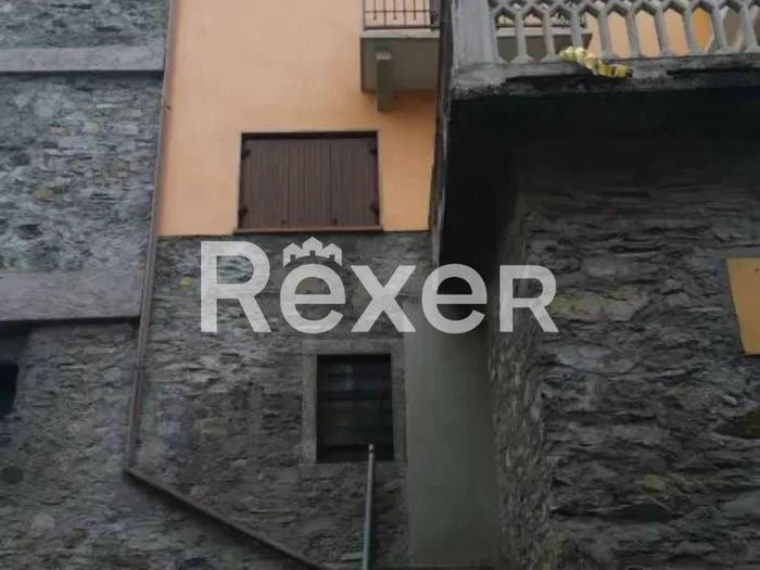 Casa con 5 locali in vendita in Via Guglielmo Marconi, Cimbergo