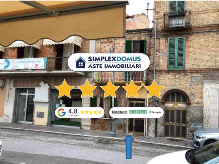 Appartamento quadrilocale in vendita in Viale Roma, Centro, Nereto