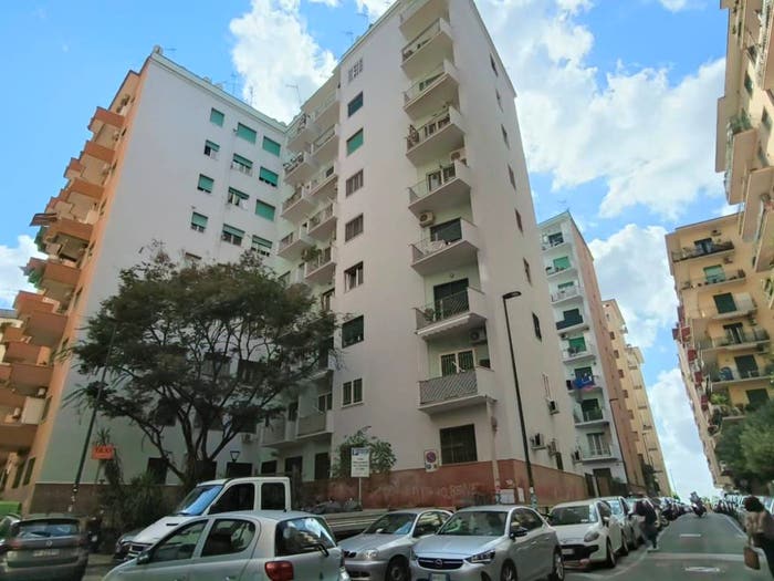 Appartamento con 5 locali in vendita in Via Francesco Cilea, Vomero, Napoli