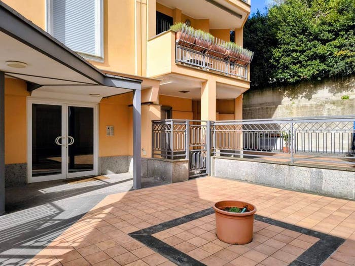 Appartamento trilocale in vendita in Via Gaetano Donizetti, Centro, Albano Laziale