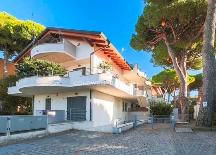 Appartamento quadrilocale in vendita in Via Palermo, Centro, Cervia