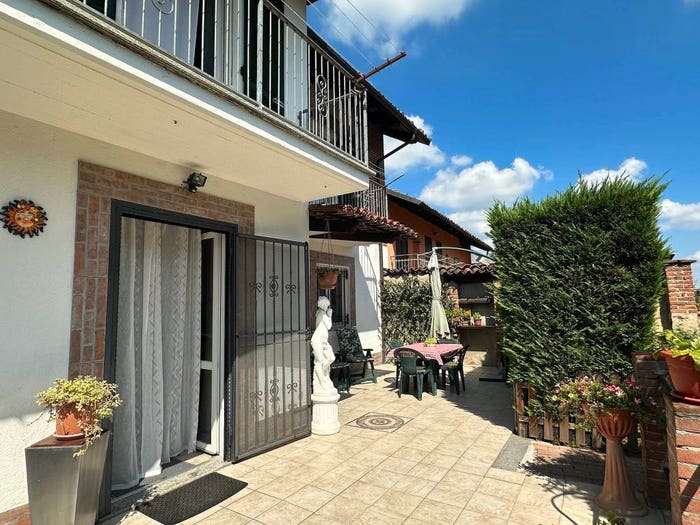 Casa con 6 locali in vendita in Via Carignano, Salsasio San Michele e Grato, Carmagnola