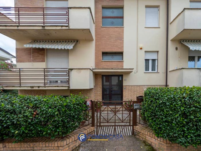 Appartamento con 5 locali in vendita in Via Domenico Bocci, Centro, Spello