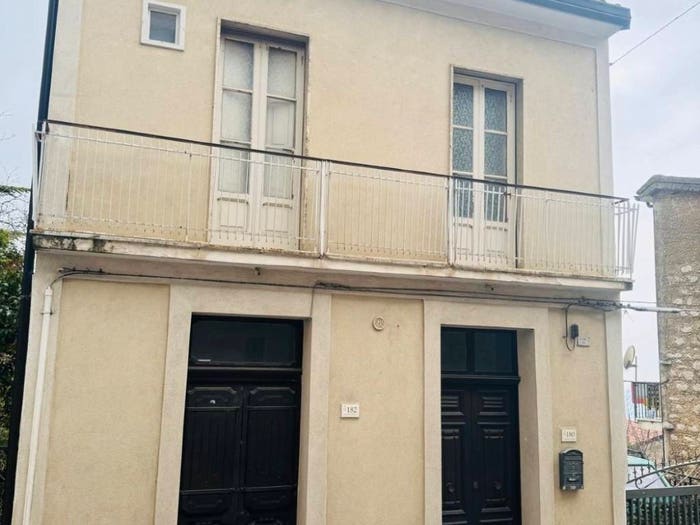 Casa in vendita in Corso Vittorio Emanuele, Centro, Postiglione
