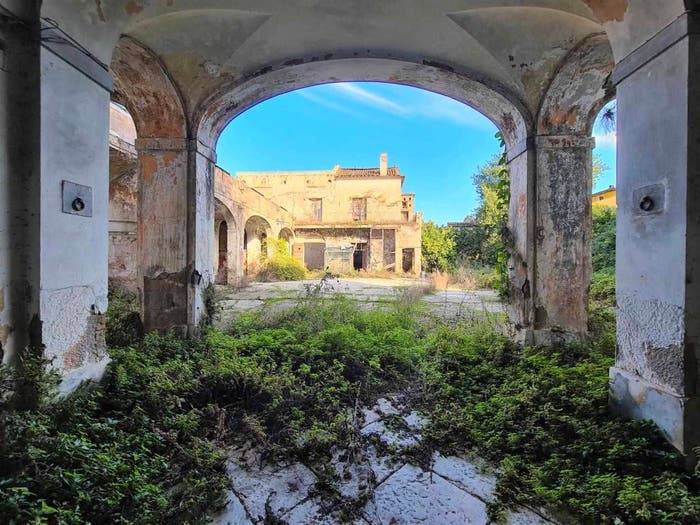 Casa con 6 locali in vendita in Via Francesco Petrarca, Centro, Macerata Campania