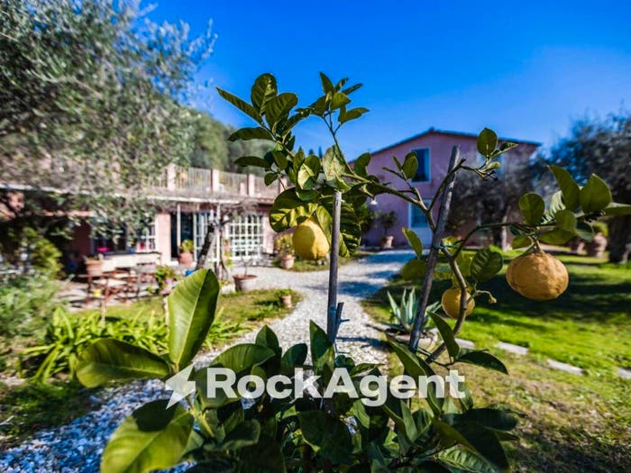 Casa con 6 locali in vendita in Via della Colombaia, Pian del Quercione Montramito, Massarosa