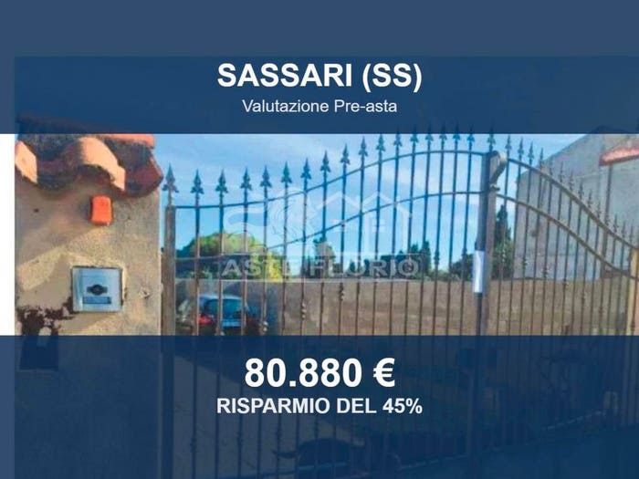 Appartamento con 6 locali in vendita in VIA CARLO FELICE, Centro Storico San Giuseppe, Sassari