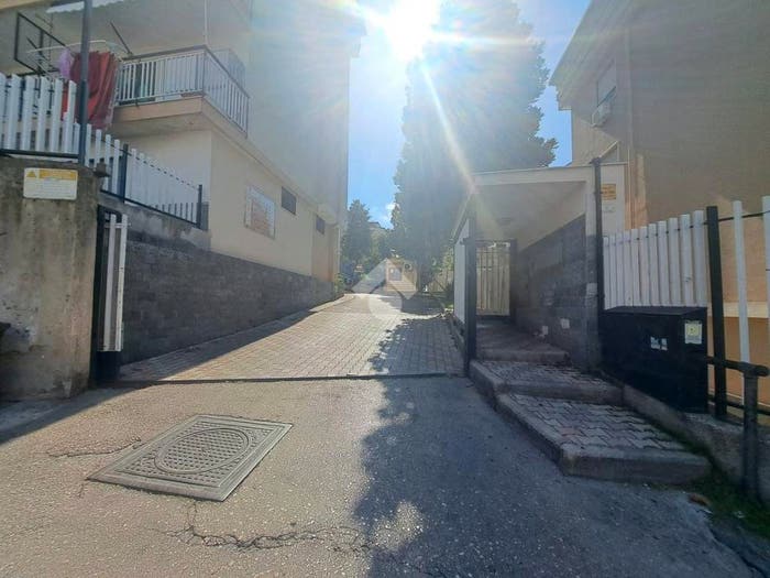 Appartamento trilocale in vendita in Via don giuseppe morosini, Quarto