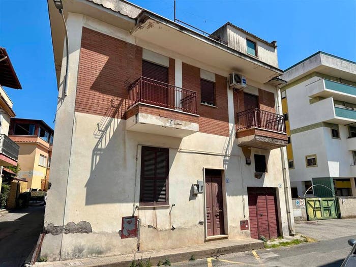 Casa con 5 locali in vendita in Via Montegrappa, Centro, Nettuno