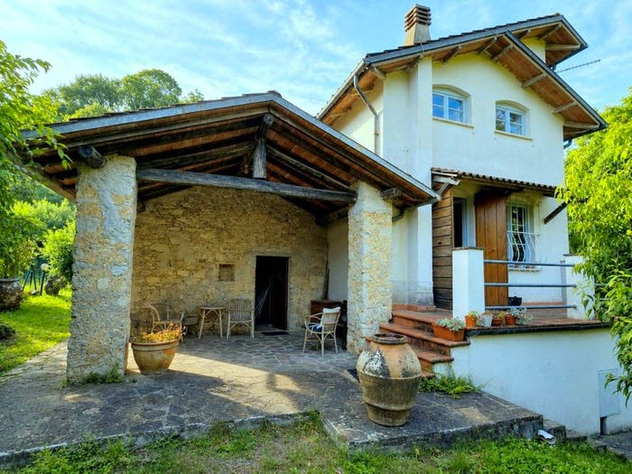Casa con 6 locali in vendita in Via per Stabella, Molazzana