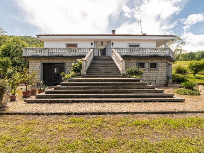 Casa con 6 locali in vendita in Via delle Vigne, Sanfront