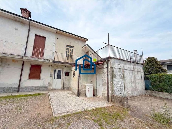 Casa con 5 locali in vendita in Via Francesco d'Assisi, Rogorotto, Arluno