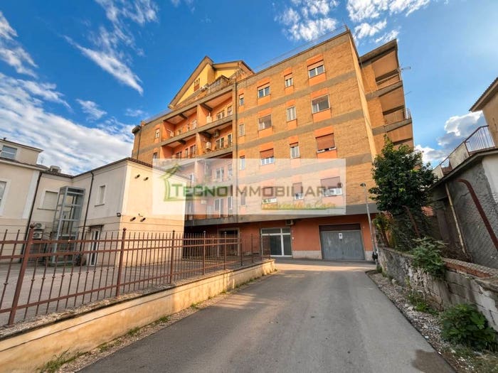 Appartamento quadrilocale in vendita in Via Messerangeli, Centro, Pontecorvo