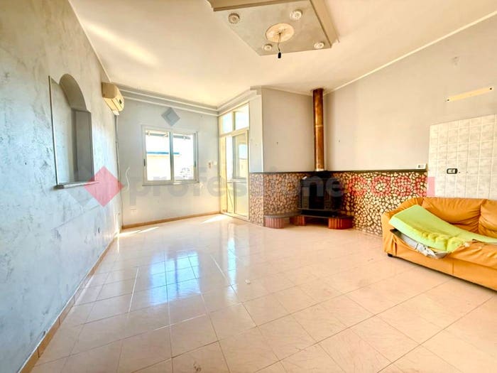 Appartamento trilocale in vendita in Piazzale dei Martiri, Centro, Acerra