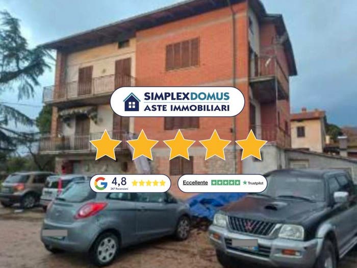 Appartamento trilocale in vendita in VIA FONTE, Tuoro sul Trasimeno
