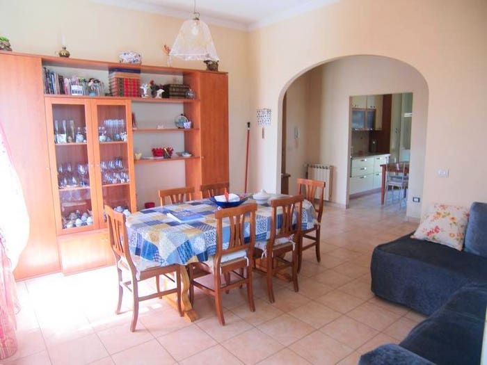 Appartamento con 6 locali in vendita in Acquaviva, Montepulciano