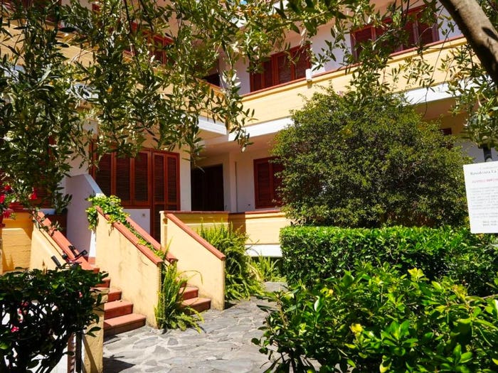 Casa trilocale in vendita in Via Podenzana, Marina di Massa Centro, Massa