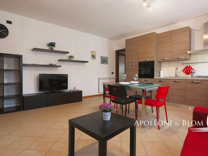 Appartamento trilocale in vendita in Strada dei Selvolini, Monteriggioni