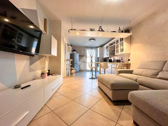 Appartamento trilocale in vendita in Via Agostino Gallo, Bagnolo Mella