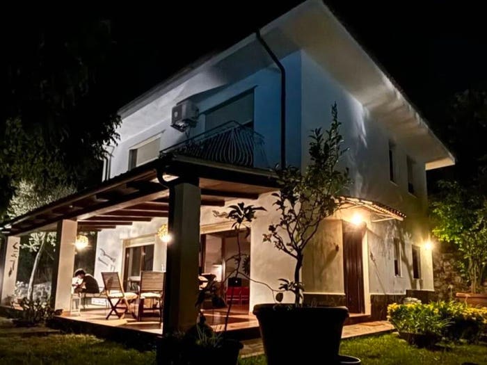 Casa con 6 locali in vendita in Viale Costanza Dall Alta Villa, Ispani