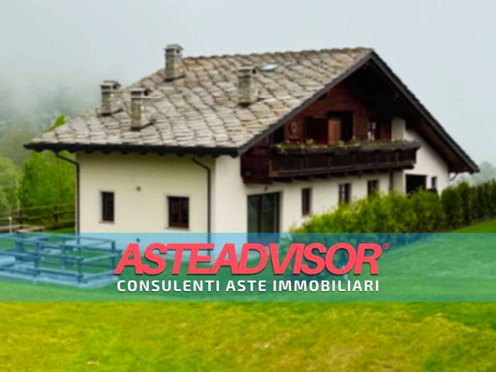Appartamento con 6 locali in vendita in Località Petit Rosier, Champorcher