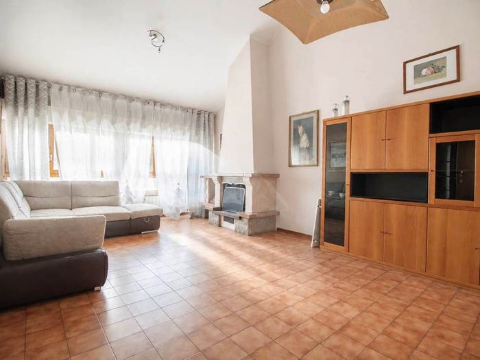 Appartamento quadrilocale in vendita in Centro, Calenzano