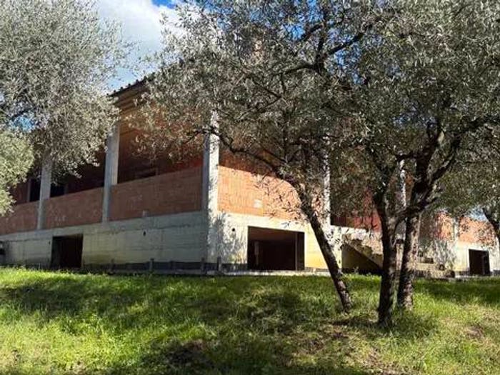 Casa con 6 locali in vendita in Località Vitiano No Number, Rigutino, Arezzo