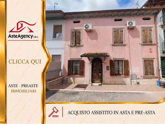 Casa trilocale in vendita in Borgo Quaresima, Malavicina, Roverbella