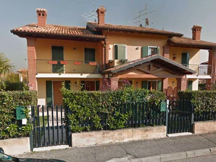 Casa con 6 locali in vendita in via XXV Aprile A, Albaré Stazione, Costermano sul Garda
