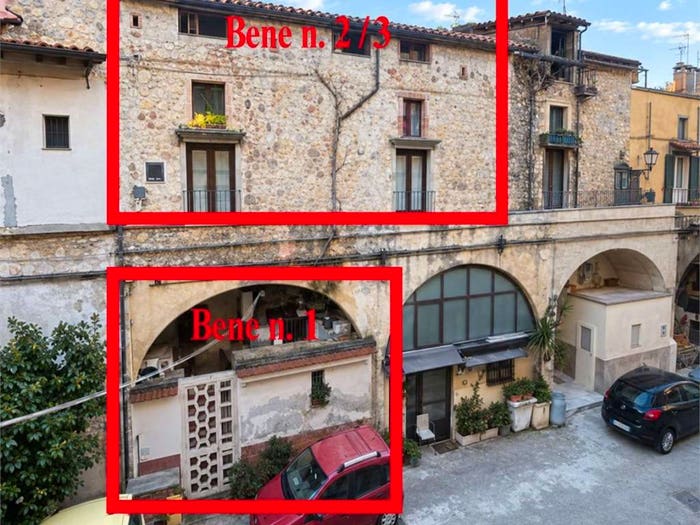 Case in Vendita e in Affitto - 2