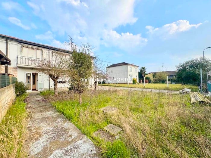 Appartamento con 6 locali in vendita in Lagosanto