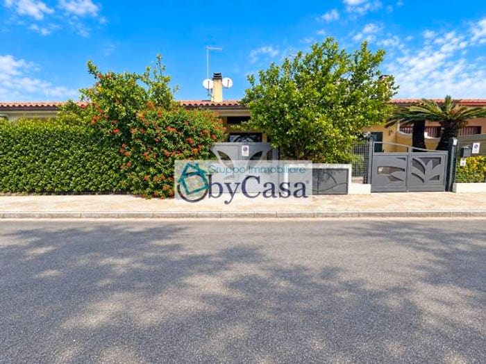 Casa trilocale in vendita in Via Amedeo Marconi, Centro, Cerveteri