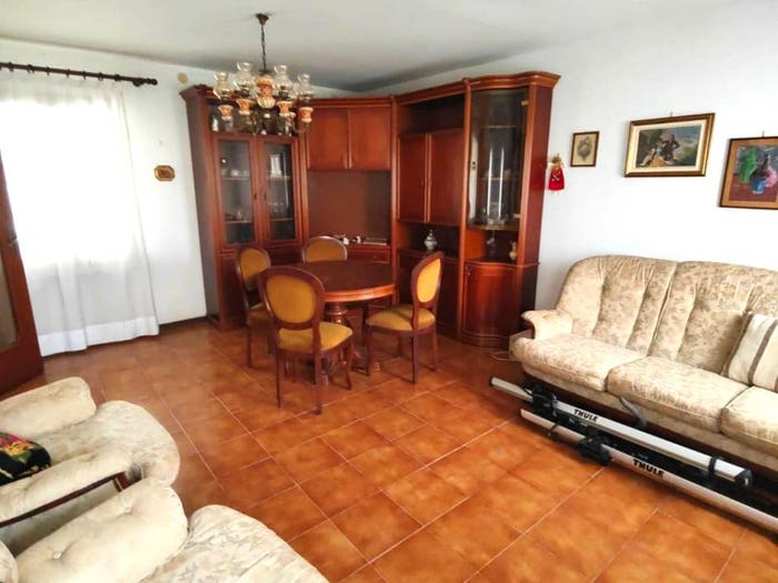 Casa quadrilocale in vendita in Via Monte Cavallo, Centro, Cordenons