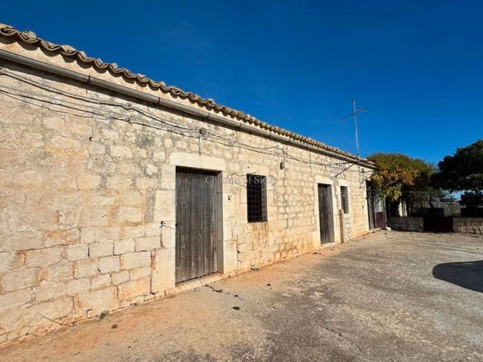 Casa quadrilocale in vendita in San Filippo, Modica