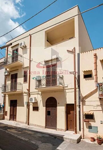 Casa in vendita in Castellammare Del Golfo