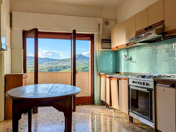 Appartamento quadrilocale in vendita in Via Dante Alighieri, Centro, Isernia