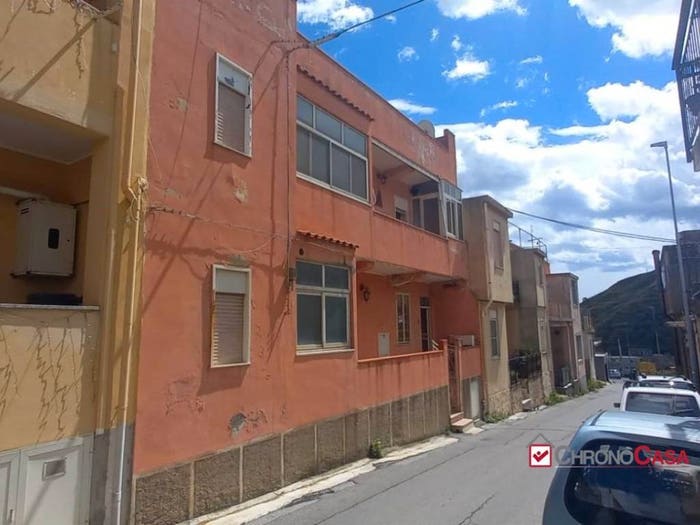Appartamento con 6 locali in vendita in Via Ernesto cianciolo, Bordonaro Cumia, Messina
