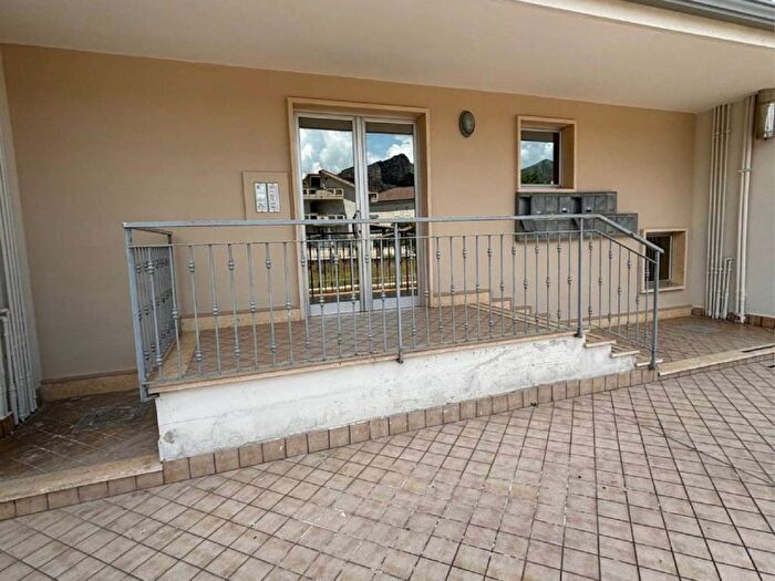 Appartamento trilocale in vendita in Via Dante Alighieri, San Prisco
