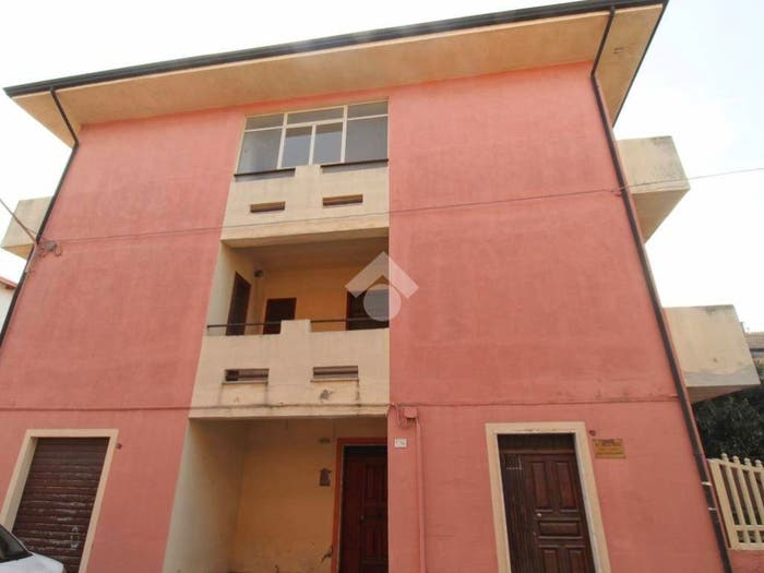 Casa quadrilocale in vendita in Via Pietro Nenni, Centro, Isola di Capo Rizzuto