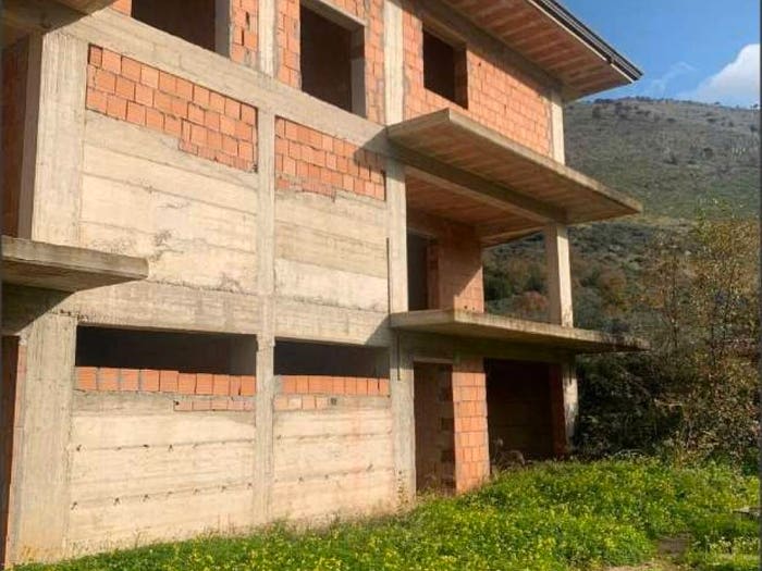 Casa con 6 locali in vendita in VIA PURPURALE, Centro, Fondi