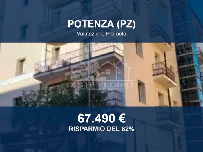 Appartamento con 6 locali in vendita in Via Mazzini, Centro, Potenza