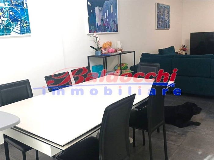 Casa con 6 locali in vendita in Fenile Carignano, Fano