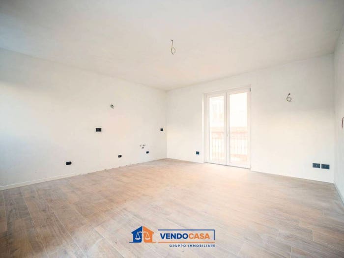 Appartamento trilocale in vendita in Via Guglielmo Marconi, Centro, Borgo San Dalmazzo