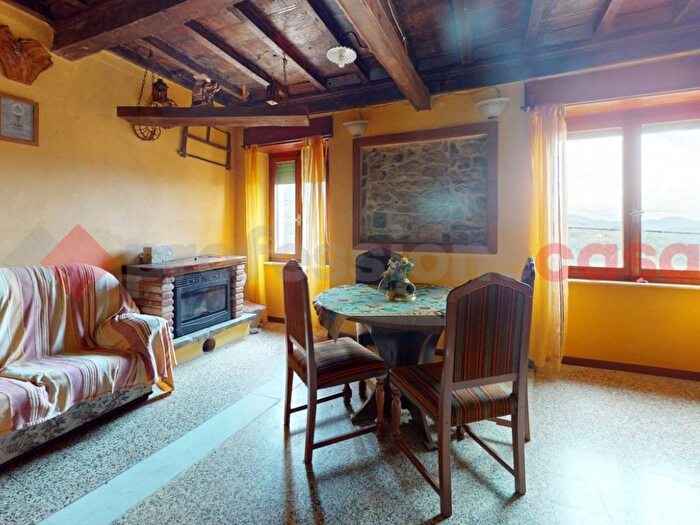 Casa con 5 locali in vendita in Via del Forte, Centro, Coreglia Antelminelli
