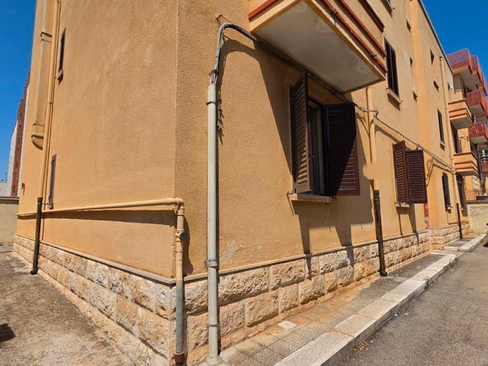 Appartamento bilocale in vendita in Via Conversano, Putignano