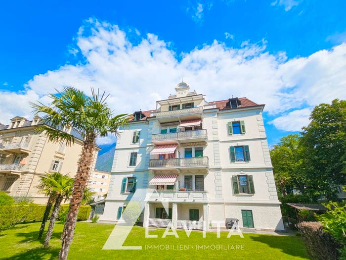 Appartamento con 5 locali in vendita in OttoHuberStraße Via Otto Huber, Centro, Merano
