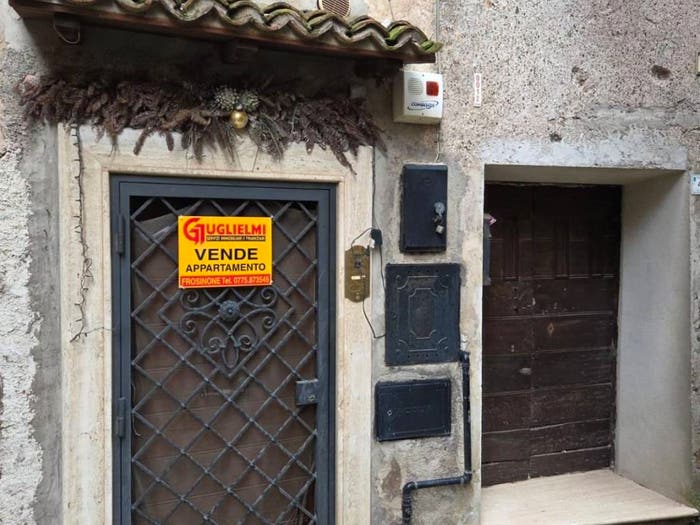 Appartamento con 5 locali in vendita in Via Carbonara, Sgurgola