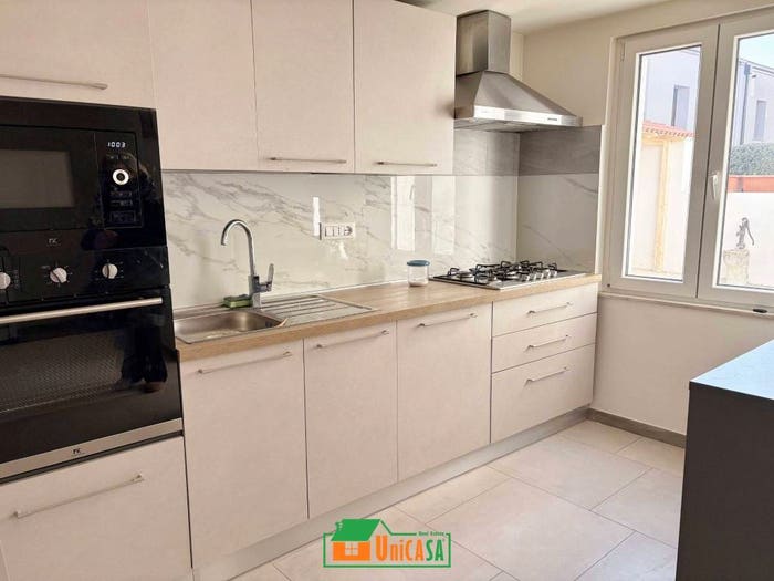Casa con 5 locali in vendita in Via Udine, Centro, Cormons
