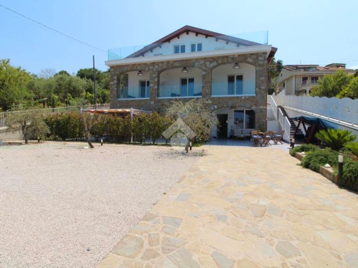Casa con 6 locali in vendita in VIA TOGLIATTI, Centro, Agropoli