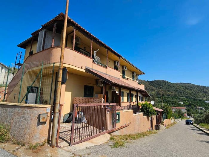 Appartamento bilocale in vendita in Località Coscinà, Montauro
